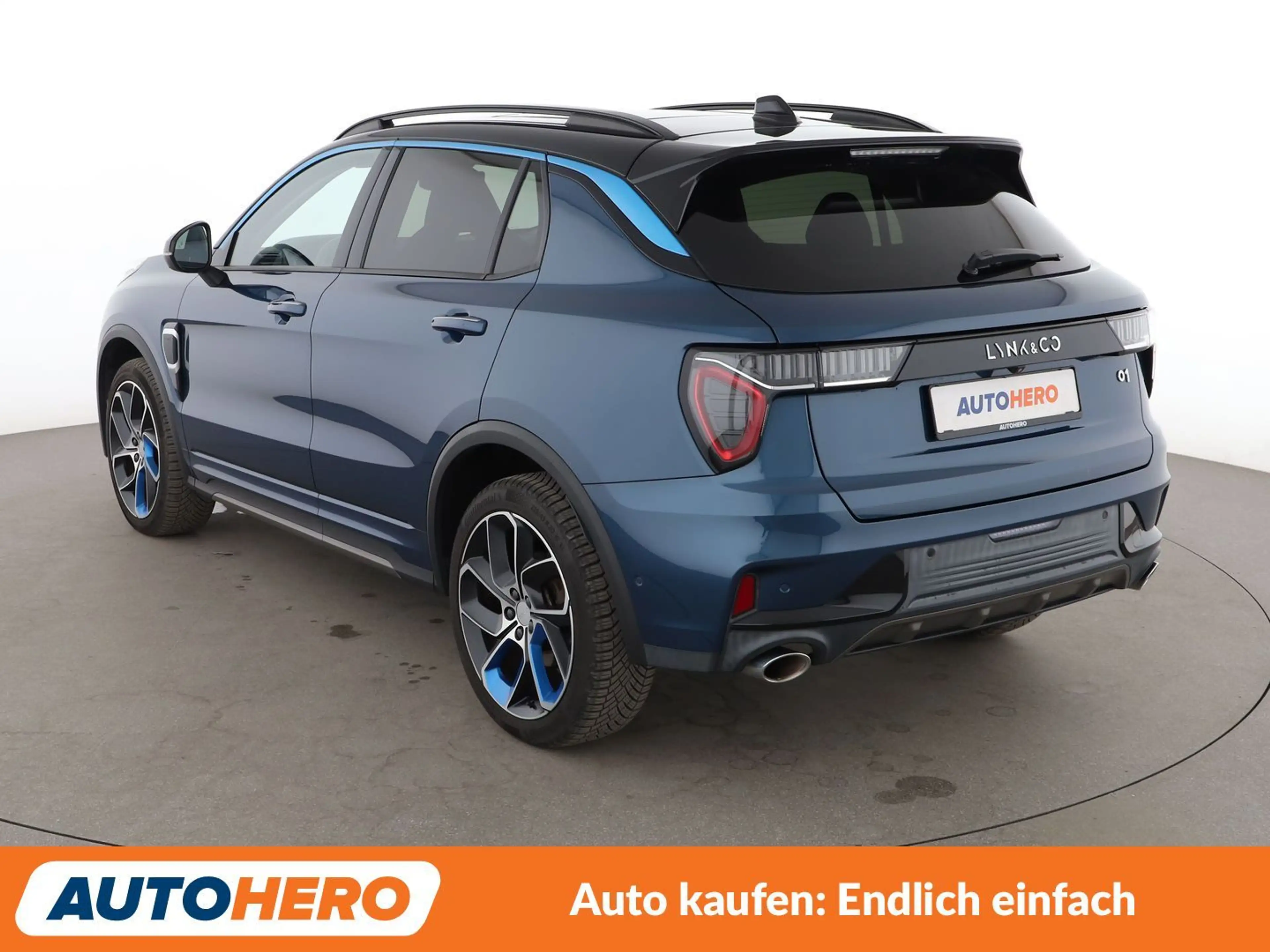 Lynk & Co 01 1.5 Plug-in Hybrid Aut.*NAVI*LED*ACC*SHZ*INFINITY* — photo 4