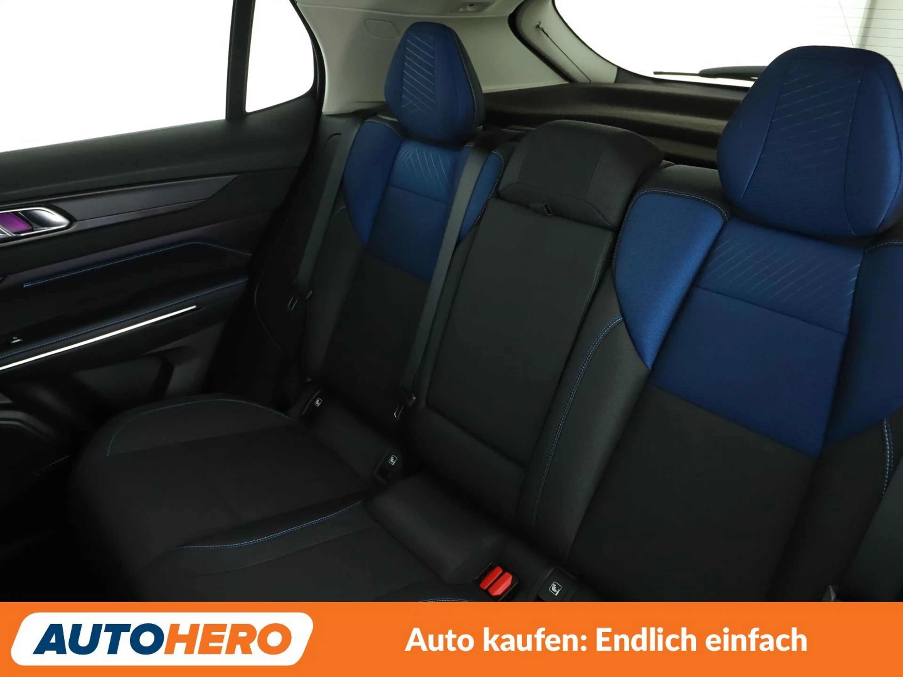 Lynk & Co 01 1.5 Plug-in Hybrid Aut.*NAVI*LED*ACC*SHZ*INFINITY* — photo 14
