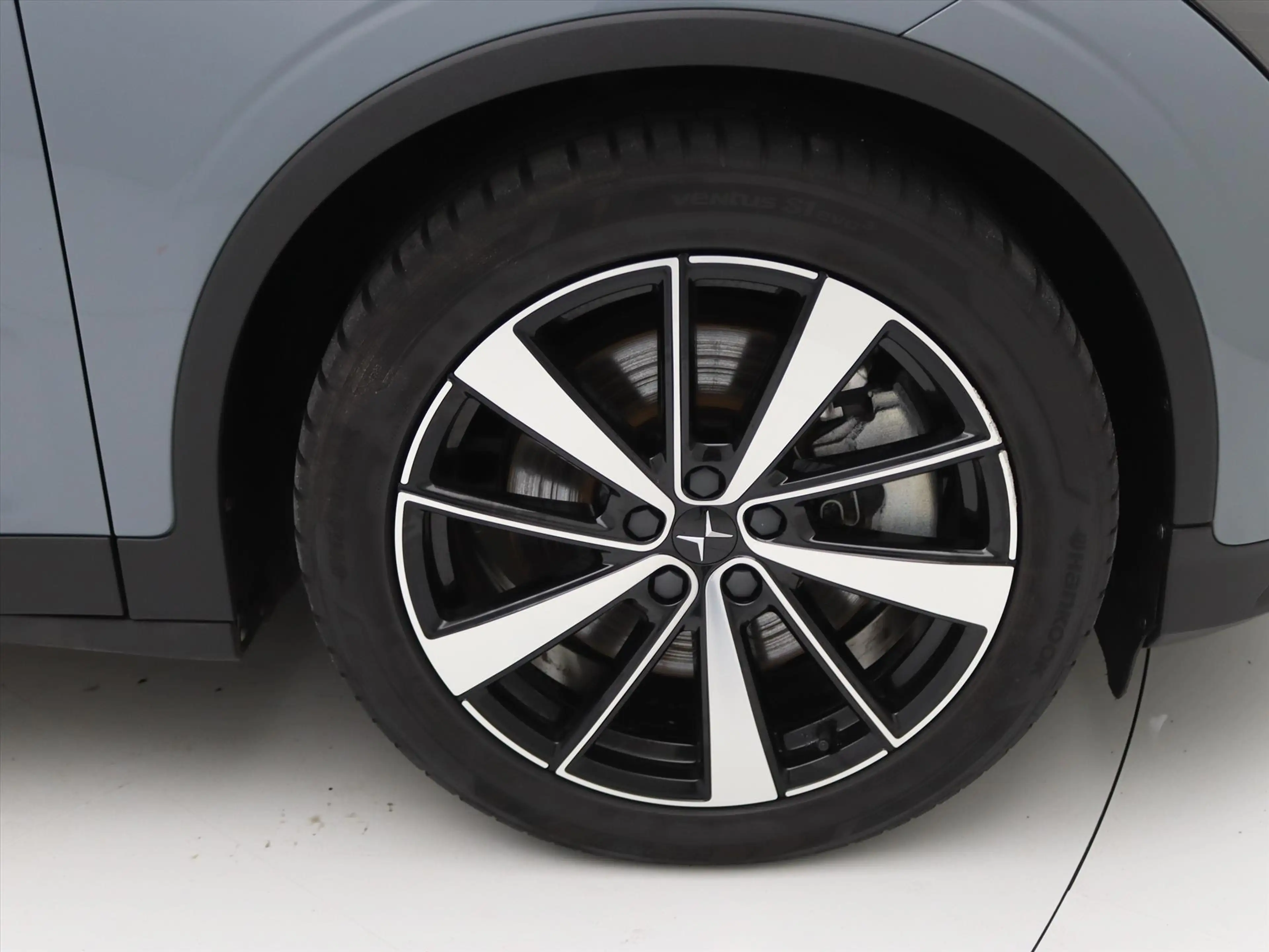 Polestar 2 170kW Long Range Single Motor 231pk [ TREKHAAK+PLU — photo 11
