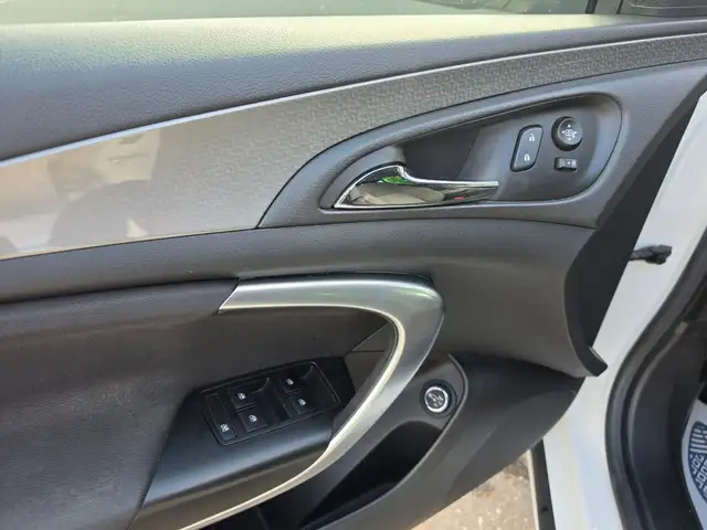 Opel Insignia view 8