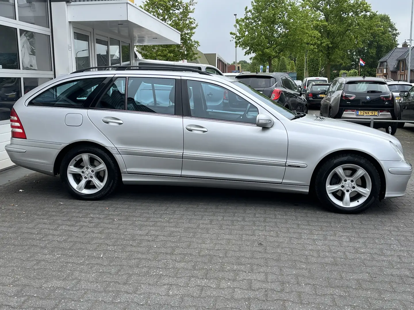 Mercedes-Benz C 200 Combi CDI Avantgarde incl. volledige onderhoudshis Gris - 2