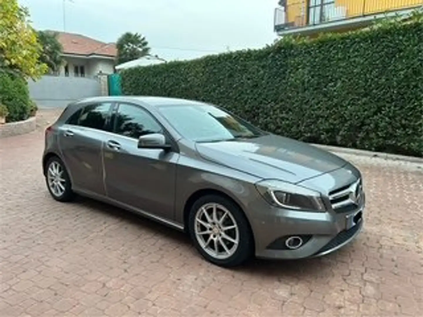 Mercedes-Benz 200 CDI matic Gri - 2