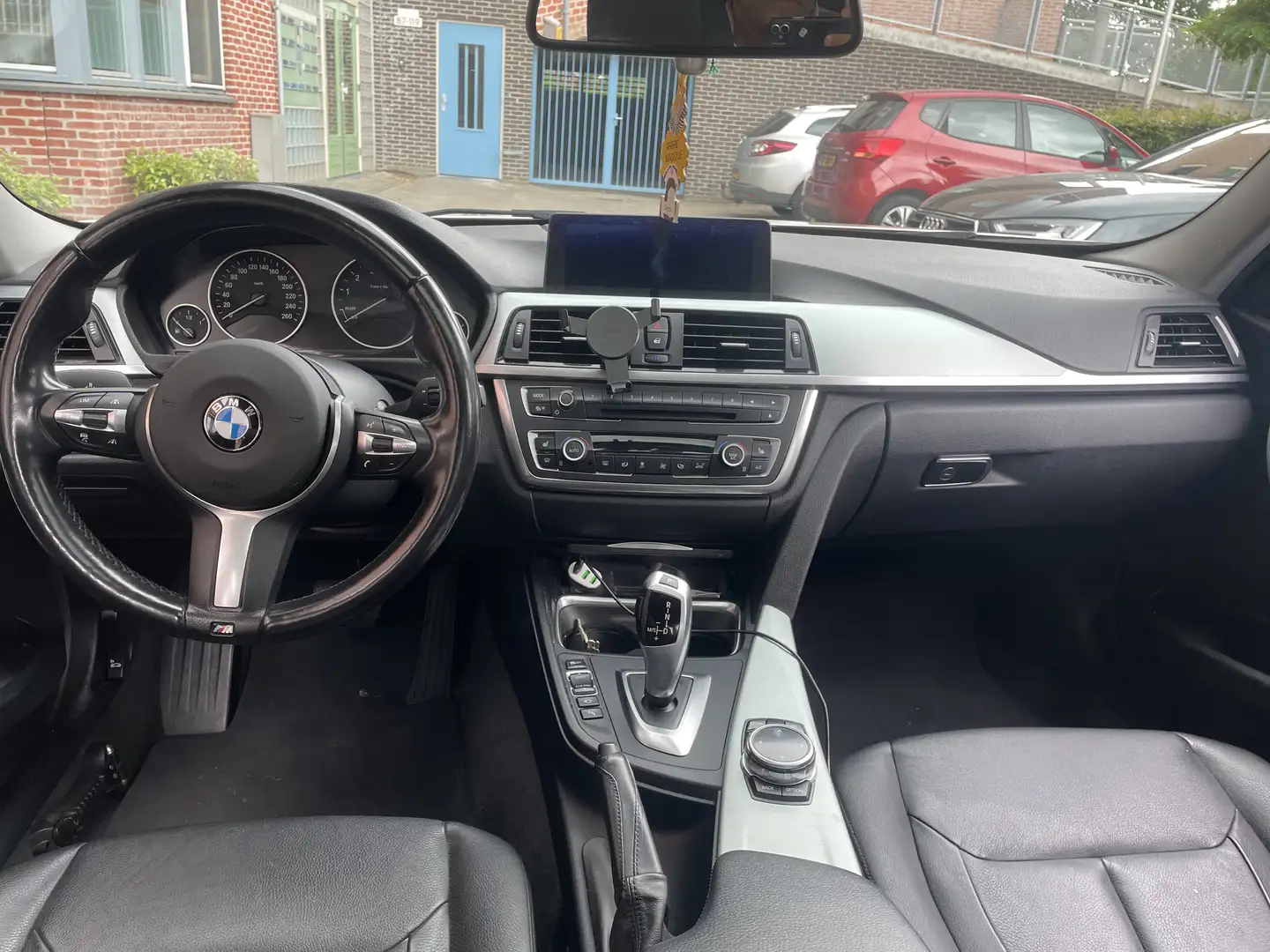BMW 316 316i Aut. Luxury Line - 2