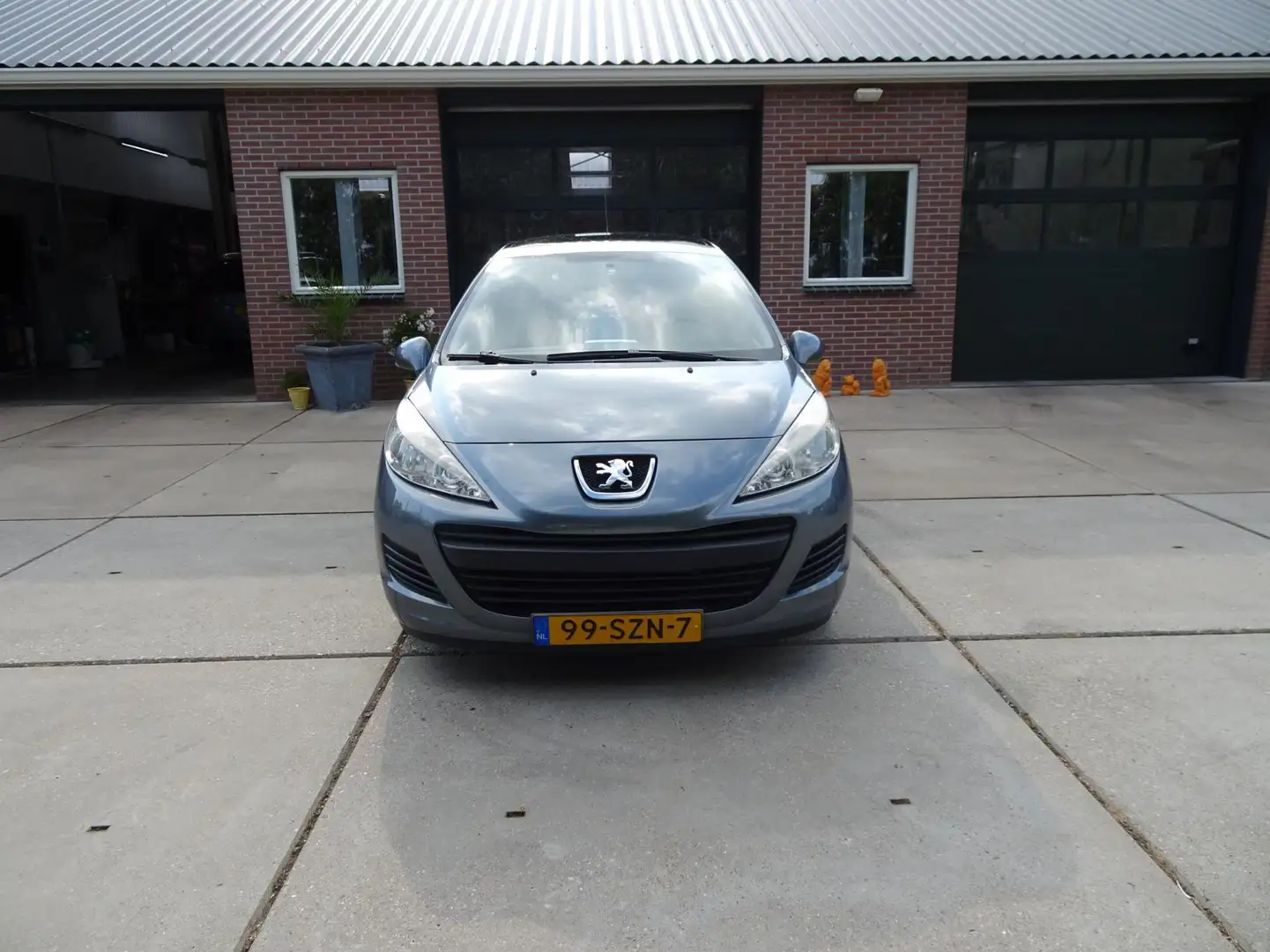 Peugeot 207 SW 1.4 Access Lite Grijs - 2