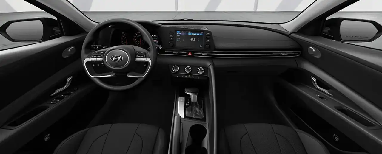 Hyundai ELANTRA fotografie Hyundai ELANTRA