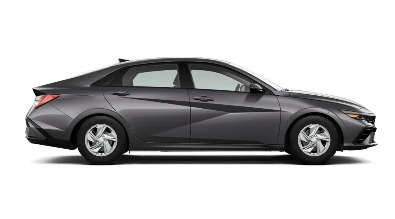 Hyundai ELANTRA fotografie Hyundai ELANTRA