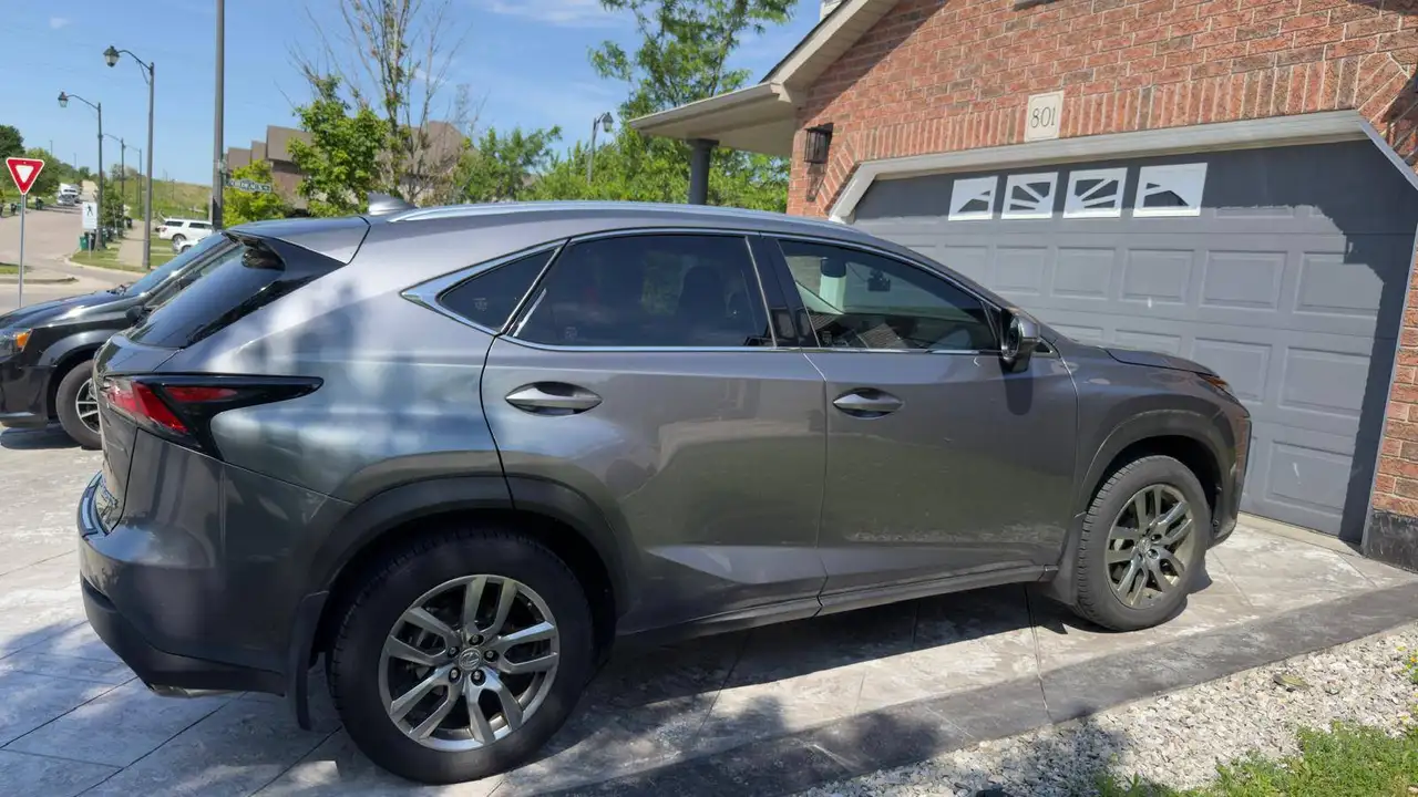 Lexus NX 200t photo Lexus NX 200t