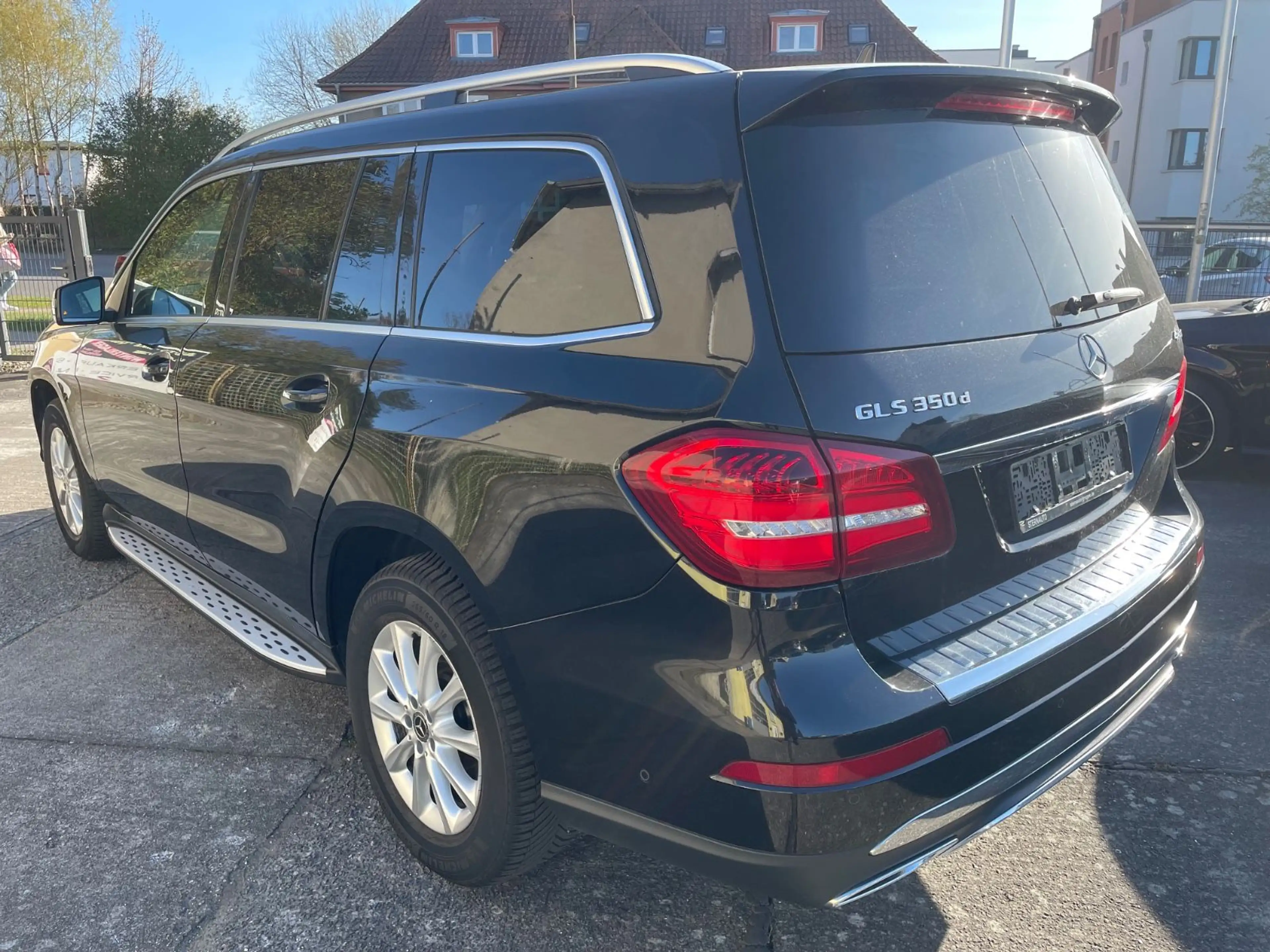 Mercedes-Benz GLS 350 d 4Matic Pano / 360° / DIS+ / AHK / 7 SP — photo 6