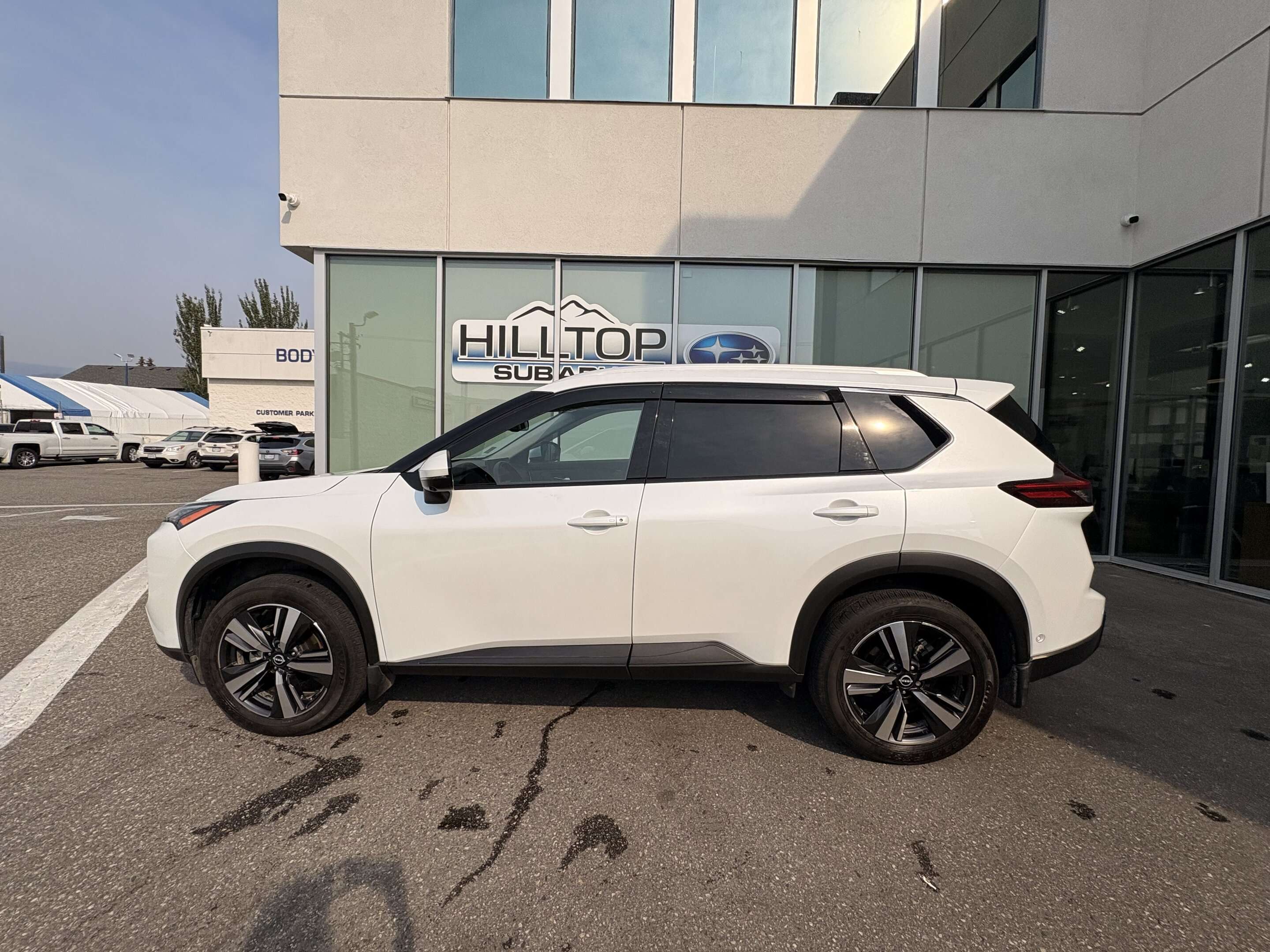 2025 Nissan Rogue SL — снимка 1