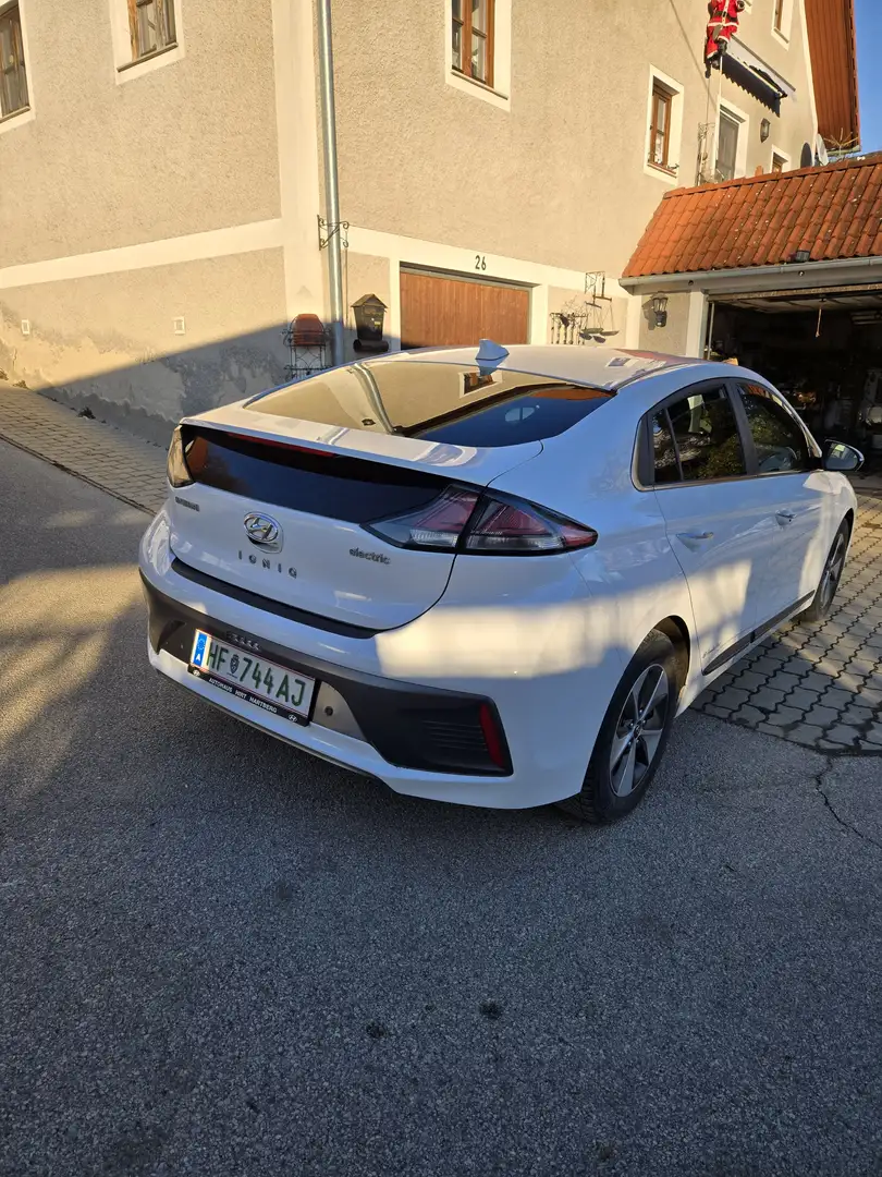 Hyundai IONIQ Ioniq Elektro 38kWh Level 5 Aut. Level 5 - 1