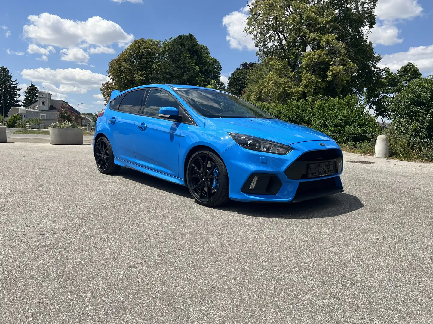 Ford Focus 2,3 EcoBoost AWD RS Klein-/ Kompaktwagen Blau - 1