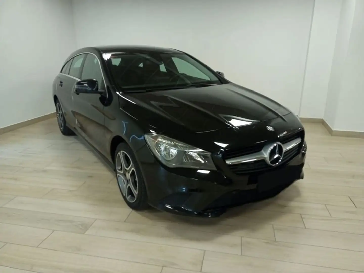 Mercedes-Benz CLA 220 (C/X117) 220 d S.W. Automatic Executive Nero - 1