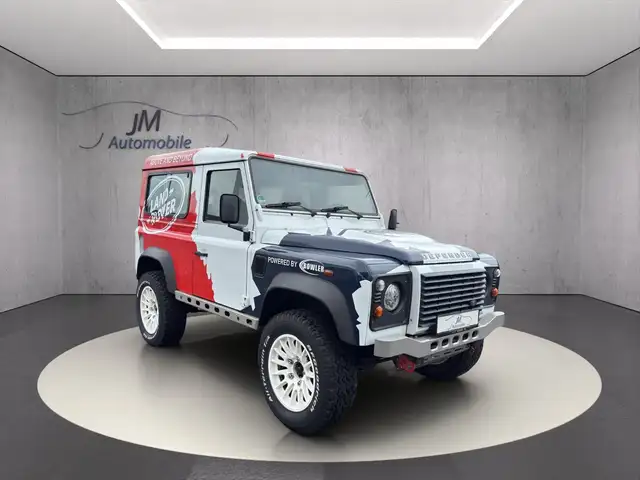 Land Rover Defender 90 main image