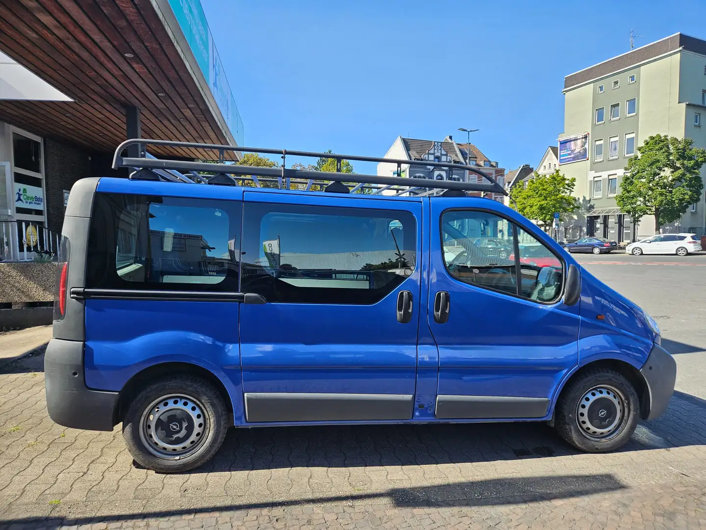 Opel Vivaro Vivaro 1.9 CDTI L1H1 Blau - 1