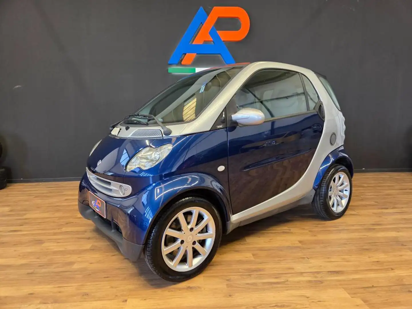 smart forTwo Fortwo 0.7 Smart Passion 61cv Blu/Azzurro - 1