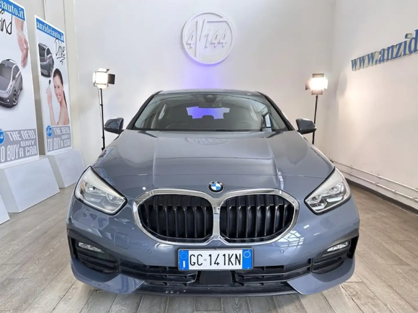 BMW 116 d 5p Business Advantage Blu/Azzurro - 2