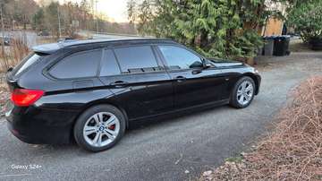 Touring 316i 136 ch Luxury A