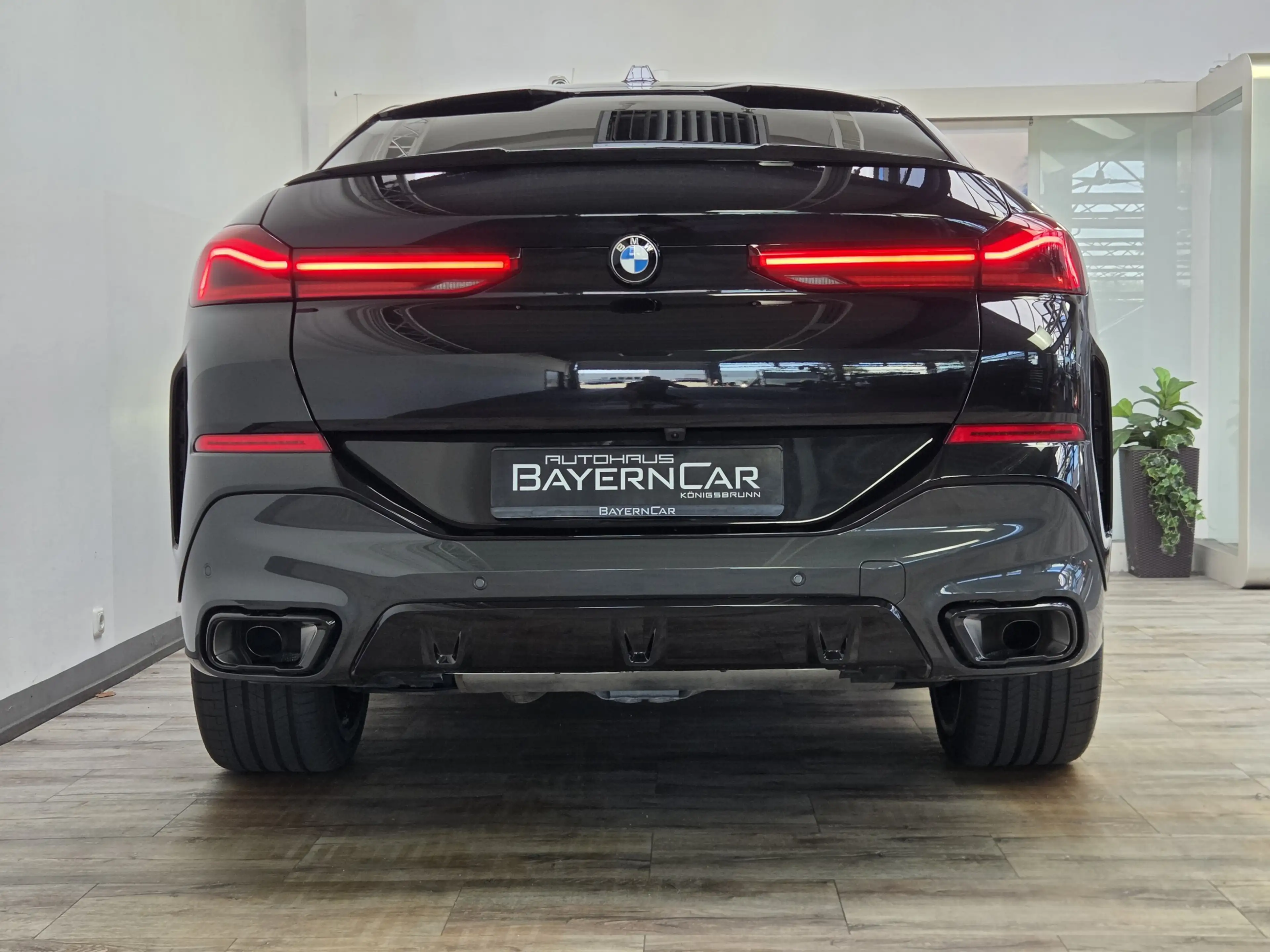 BMW X6 xDr30d M Sport Pro 22Zoll AHK ACC Luftfeder — photo 5