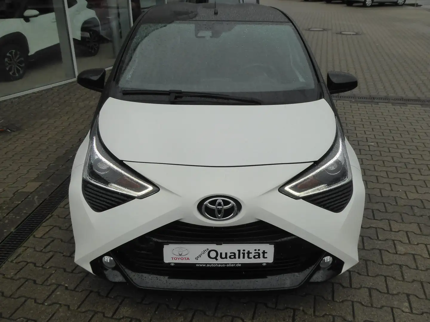 Toyota Aygo x-final Wit - 2