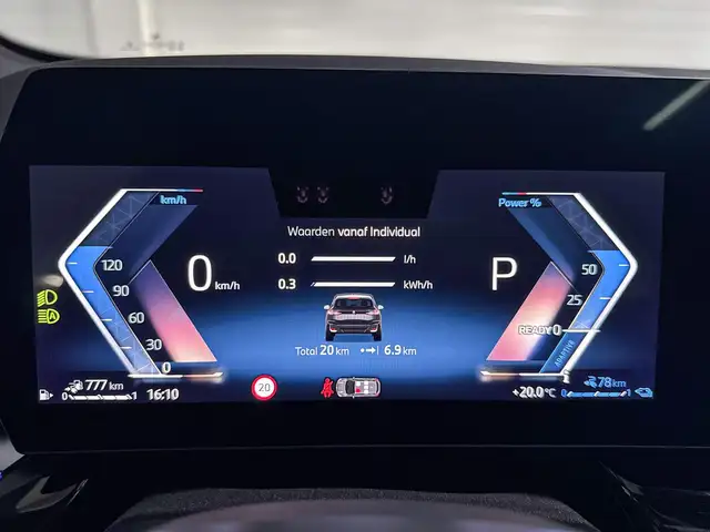 BMW 2 Series view 13