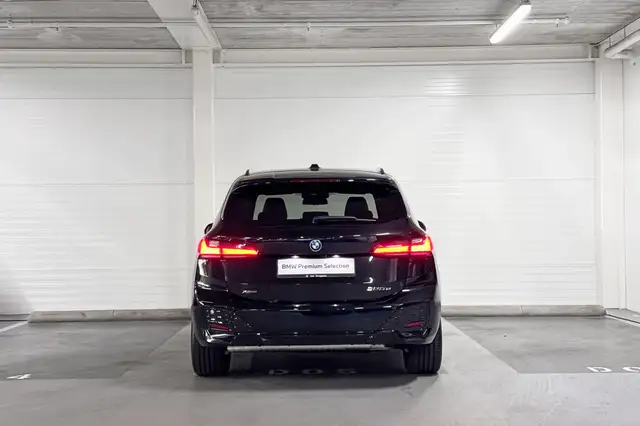 BMW 2 Series view 7