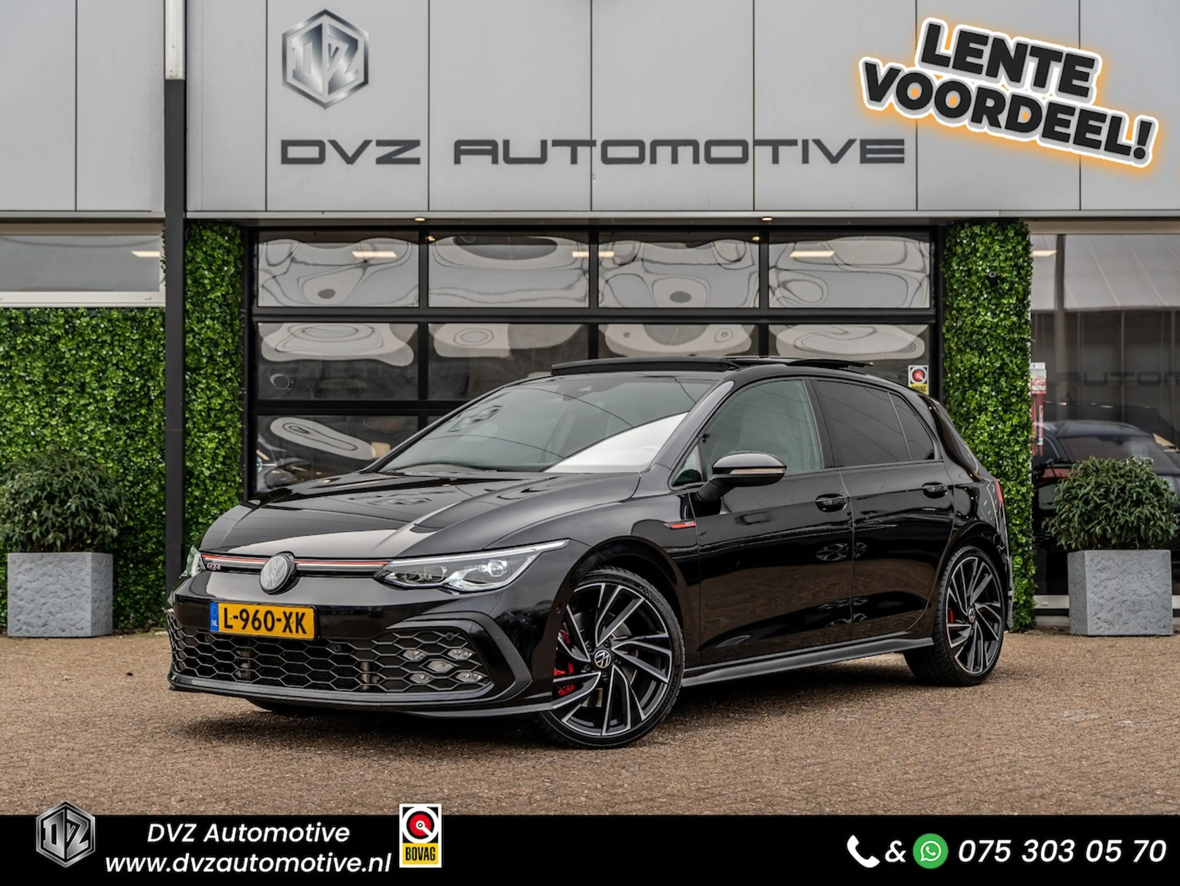 Volkswagen Golf GTI 2.0 TSI — photo 2