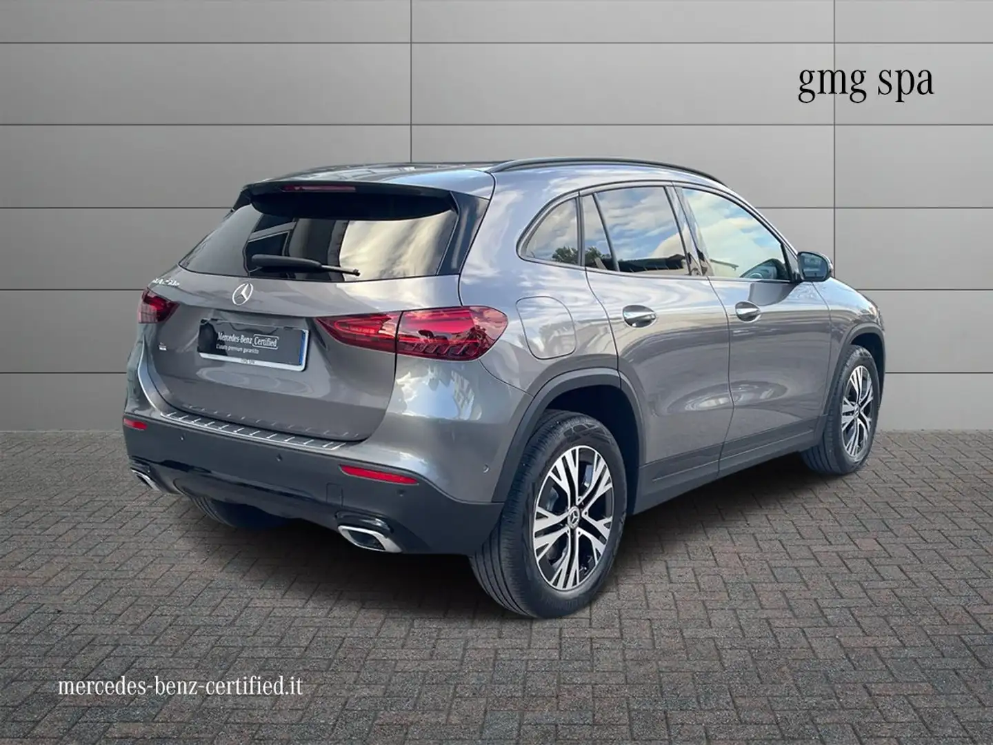 Mercedes-Benz GLA 250 250 e Plug-in Progressive Advanced Plus auto Grigio - 2