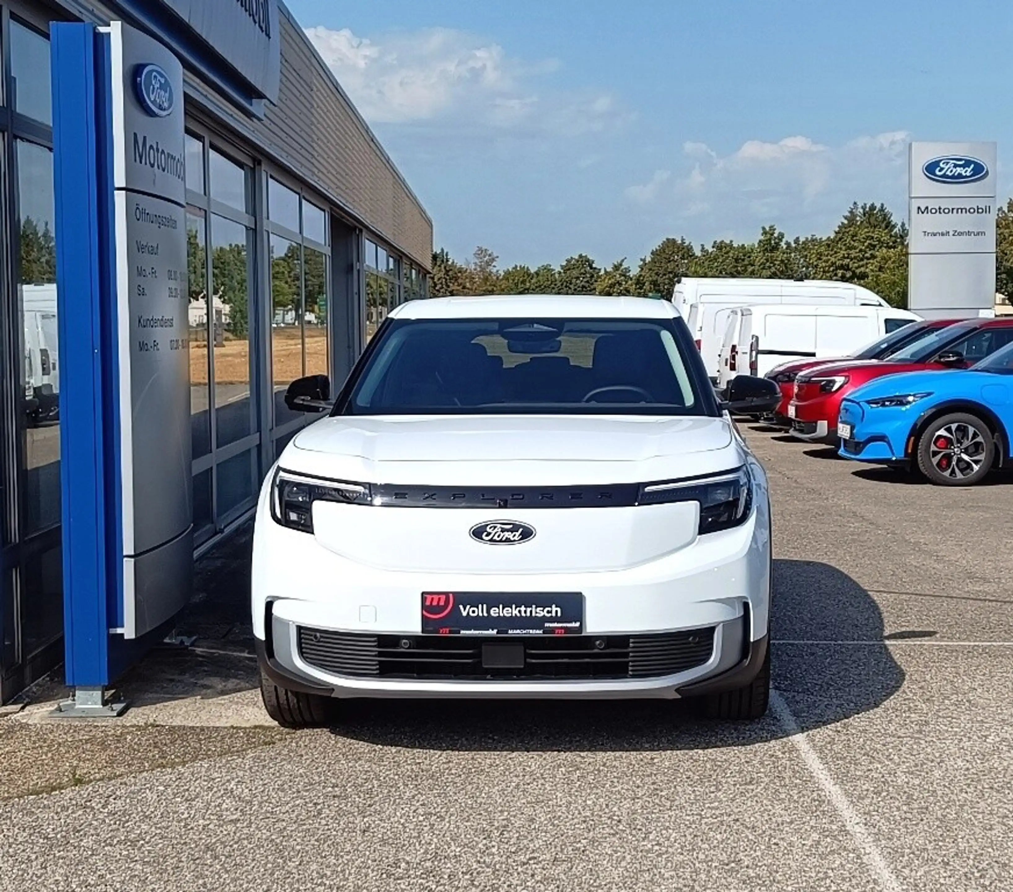 Ford Explorer Elektro 79kWh Premium — photo 2