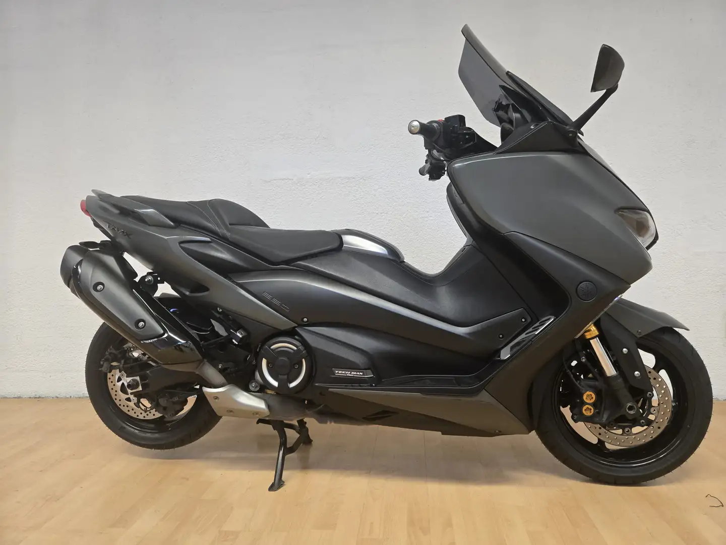 Yamaha TMAX 560 Verde - 1