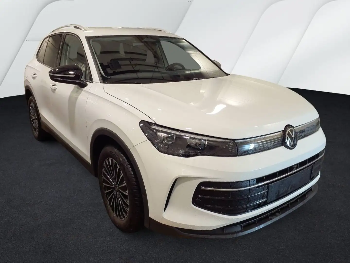 Volkswagen Tiguan 2.0 TDI Goal Navi AHK LED Kamera SHZG Weiß - 2