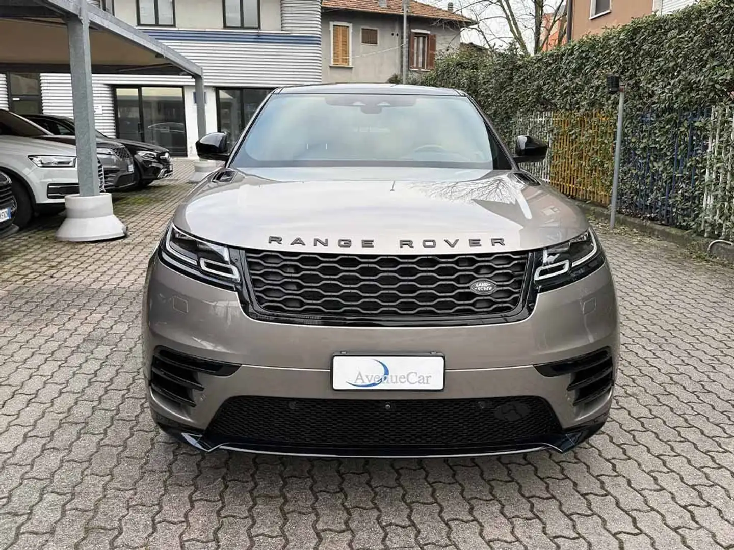 Land Rover Range Rover Velar mhev R-Dynamic TETTO APRIBILE TELECAM 360 IVA ESP. Grigio - 2