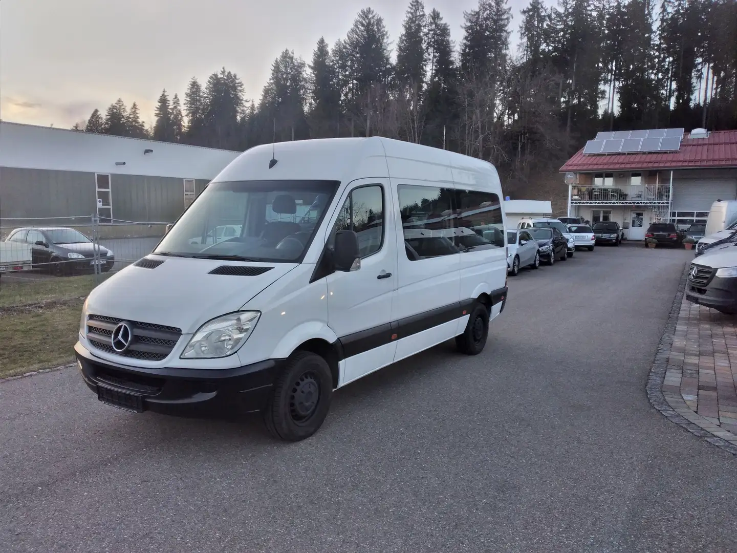 Mercedes-Benz Sprinter 211 CDI Bus 9-Sitzer L2 H2 Klima/2xAirbag/Isofix Білий - 1