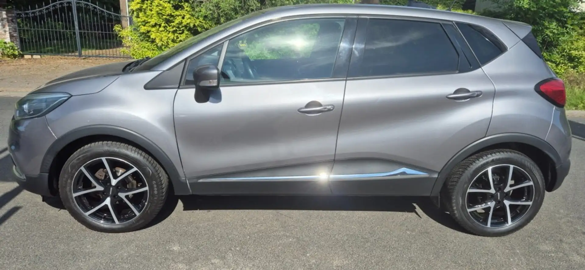 Renault Captur 0.9TCe Dynamique trekhaak*camera*lichtmetaal*ecc*n Сірий - 1
