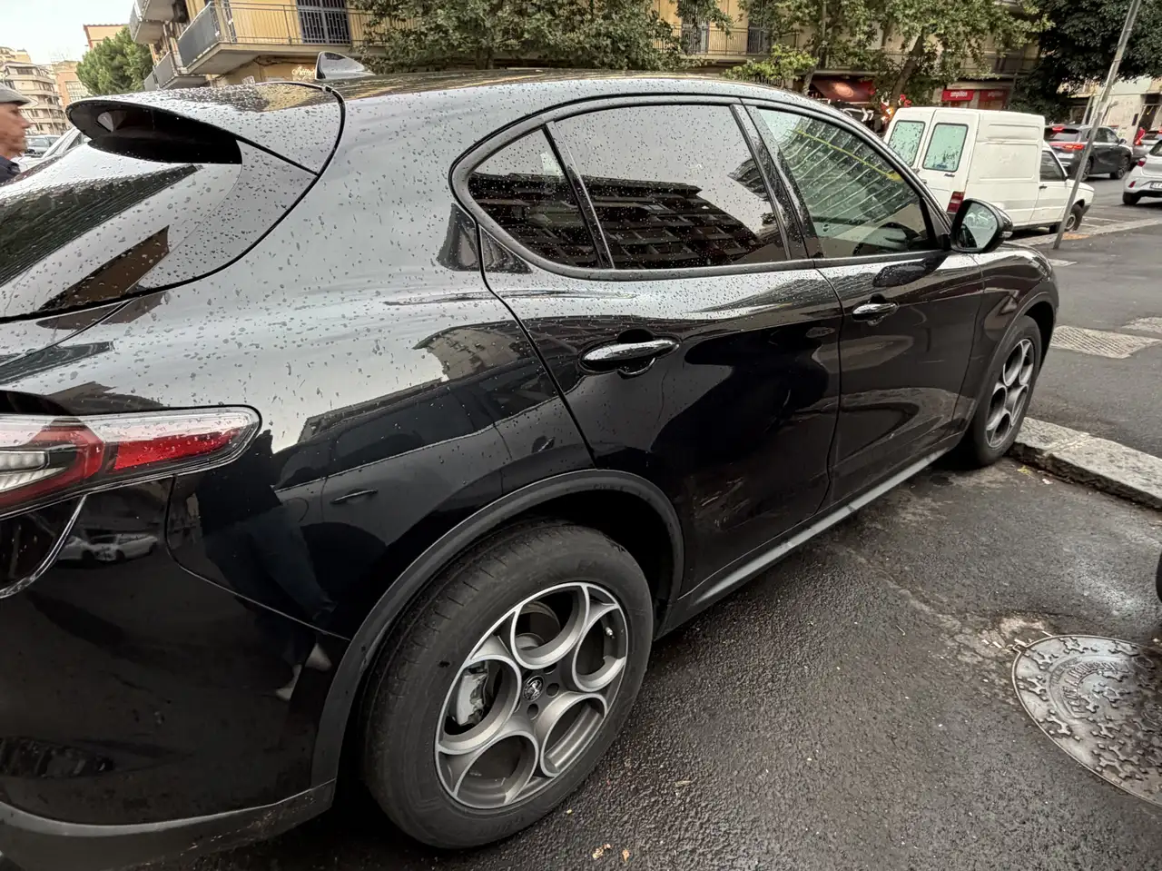 Alfa Romeo Stelvio 2023