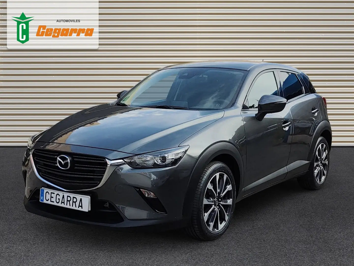 Mazda CX-3 2.0 Skyactiv-G Evolution 2WD 89kW Grau - 1
