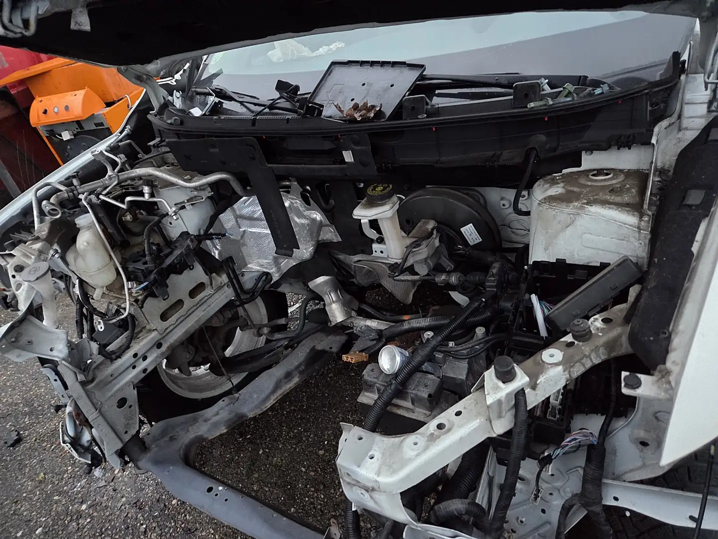 Nissan X-Trail X-TRAIL 1,6dCi Tekna ALL-MODE 4x4i ** UNFALLFAH... Weiß - 2