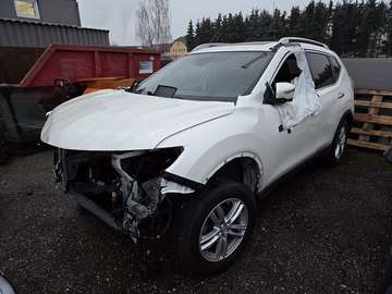 X-TRAIL 1,6dCi Tekna ALL-MODE 4x4i ** UNFALLFAH...