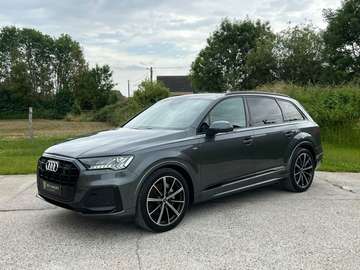 Q7 50 TDi S-LINE | First owners | CAM 360° |