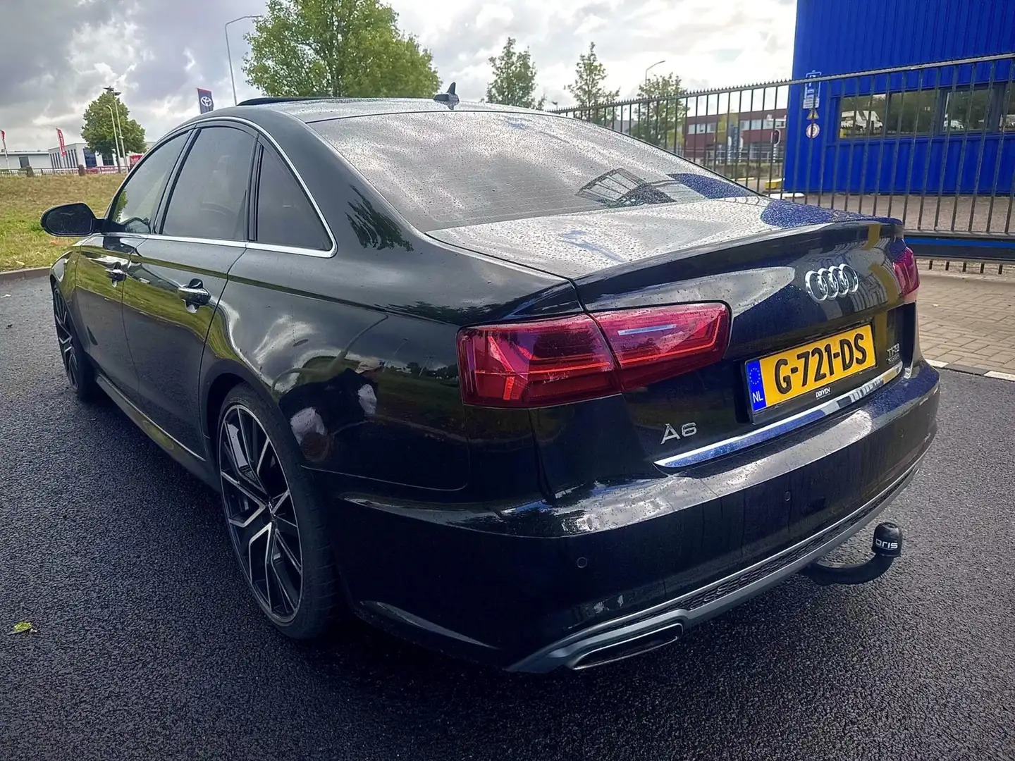 Audi A6 Limousine 3.0 TFSI quattro Premium Edition Zwart - 2