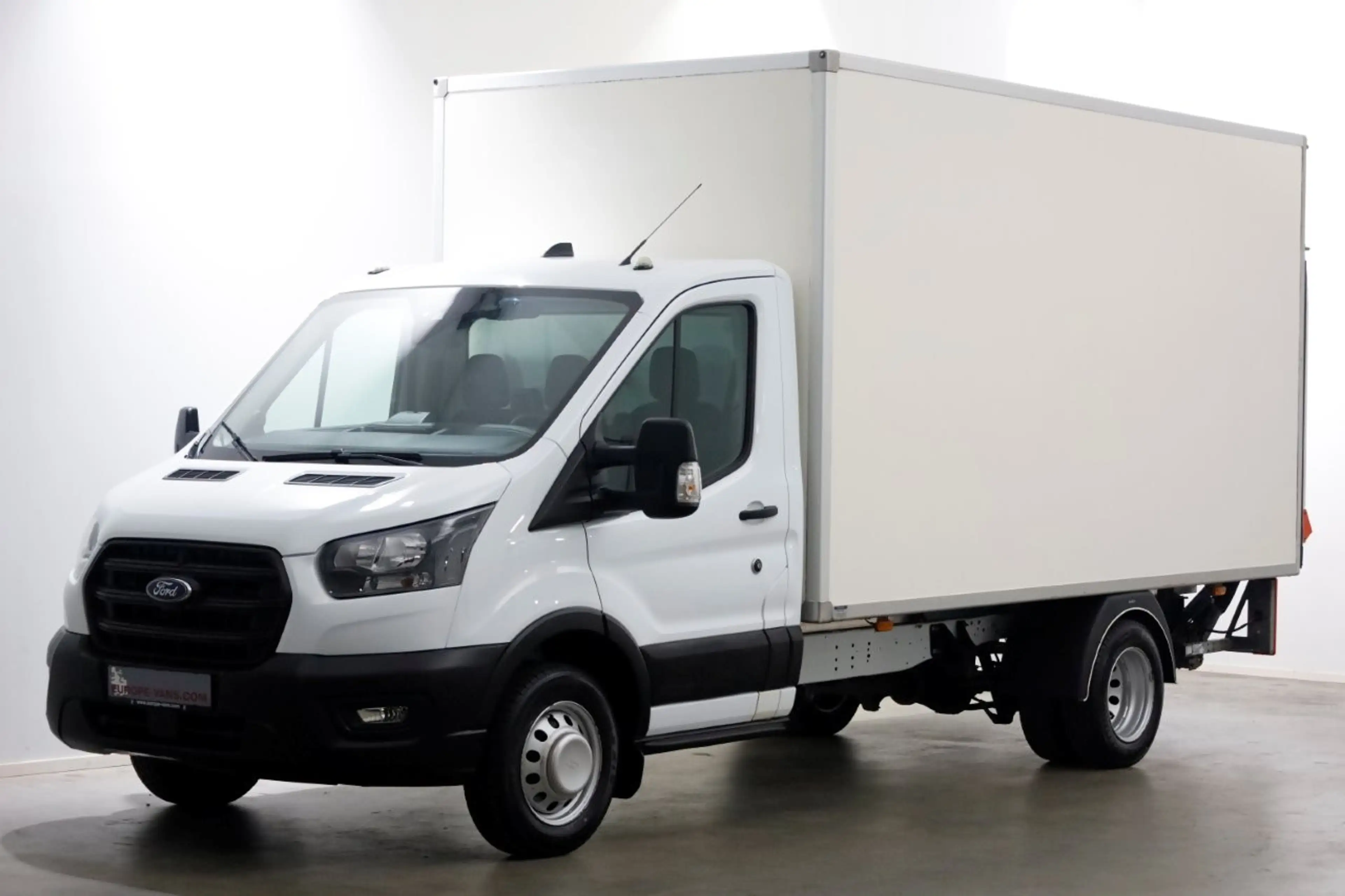 Ford Transit 350 2.0 TDCI 130pk Trend Dubbel Lucht Bakwagen met — photo 9
