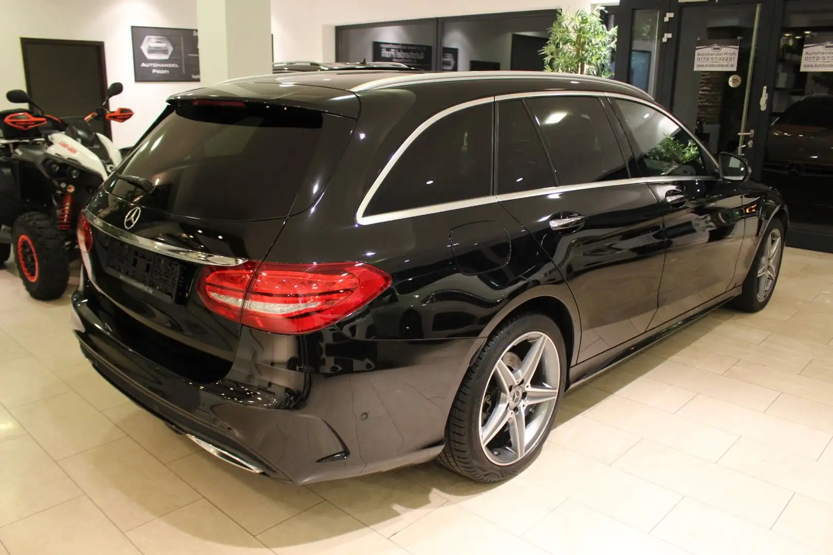 Mercedes-Benz C 220 T d 4Matic AMG PANO 360 BURMESTER 19% VOLL Schwarz - 2