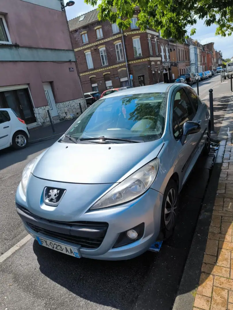 Peugeot 207 1.6 HDi 90ch FAP BLUE LION Business - 1