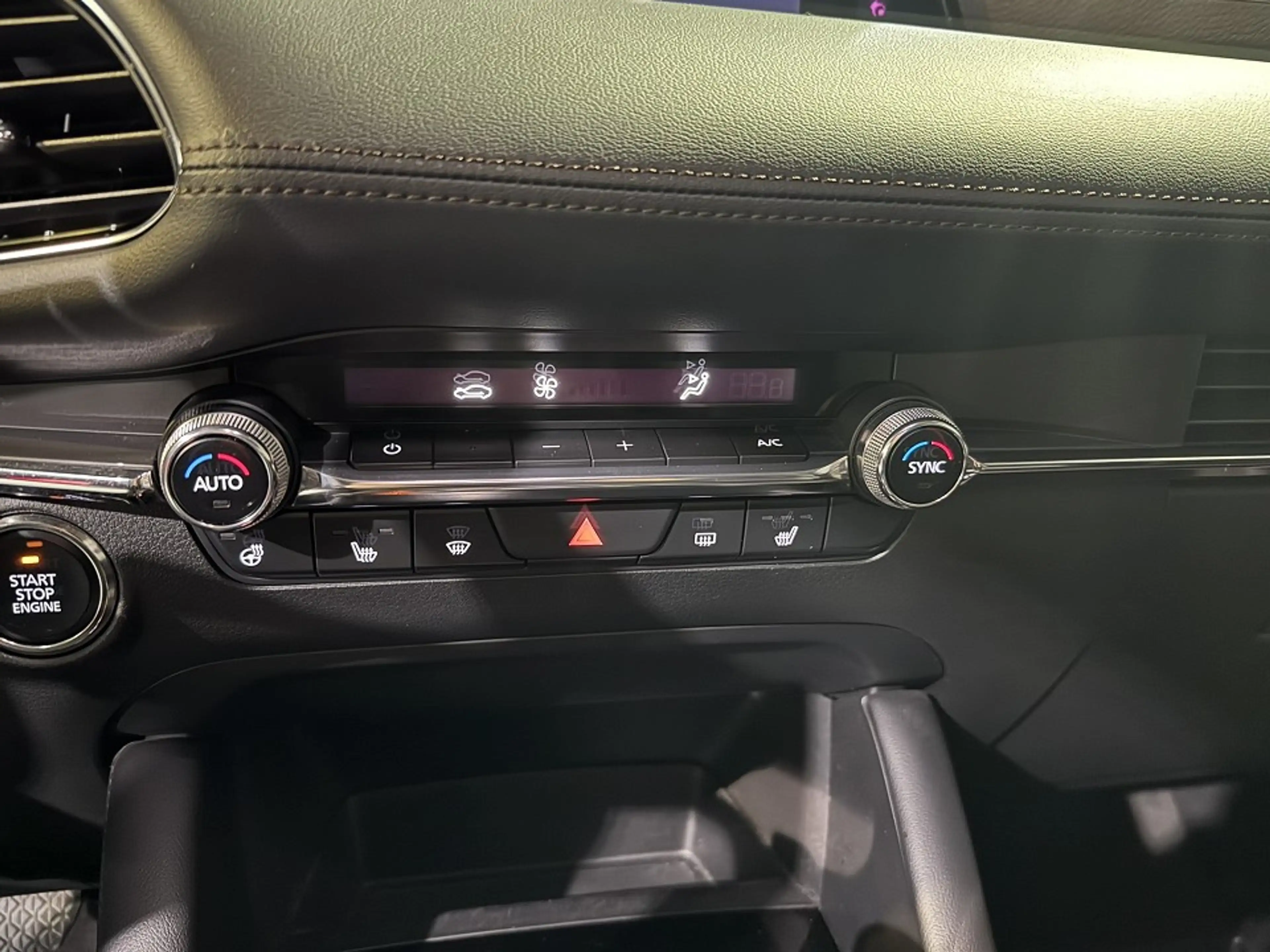 Mazda 3 FB Selection X-186/Design-P./Premium-P./Leder — photo 12