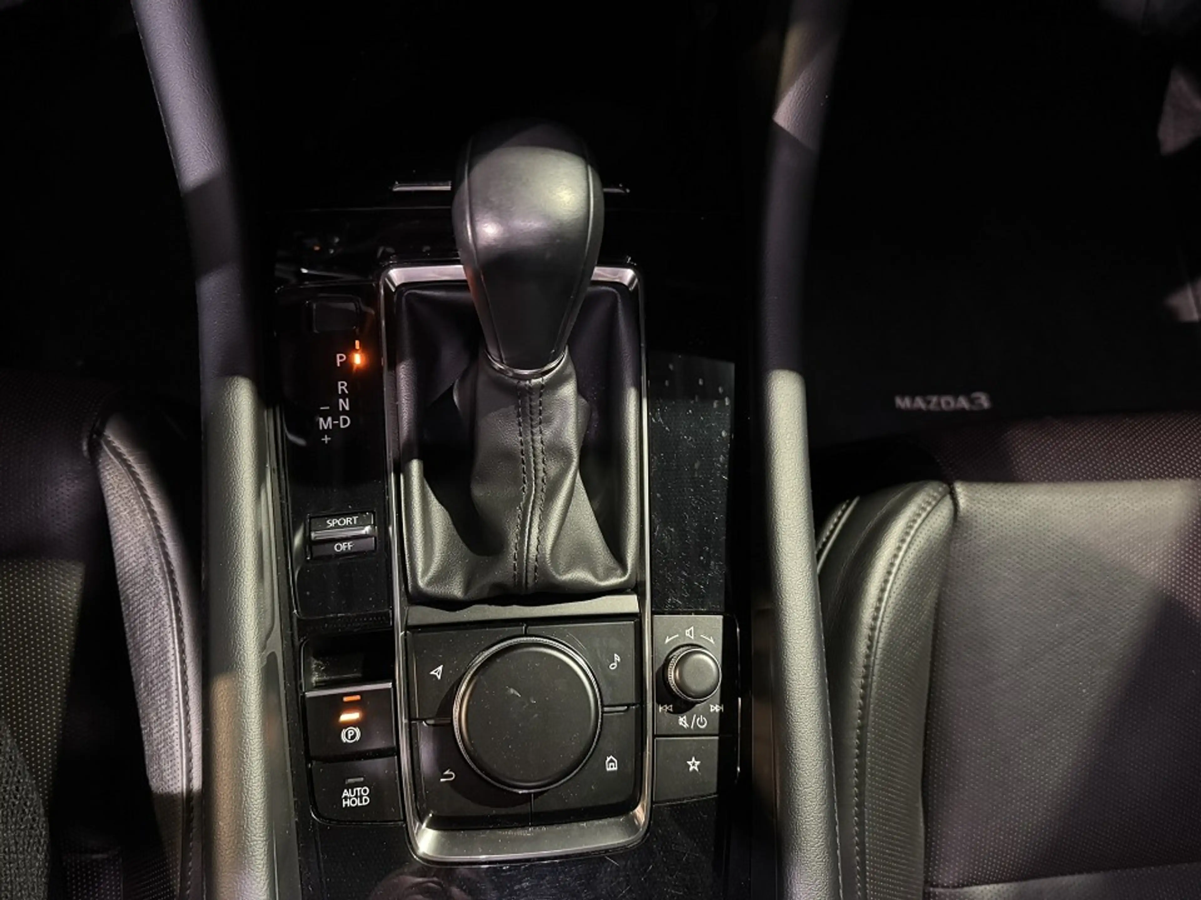 Mazda 3 FB Selection X-186/Design-P./Premium-P./Leder — photo 11