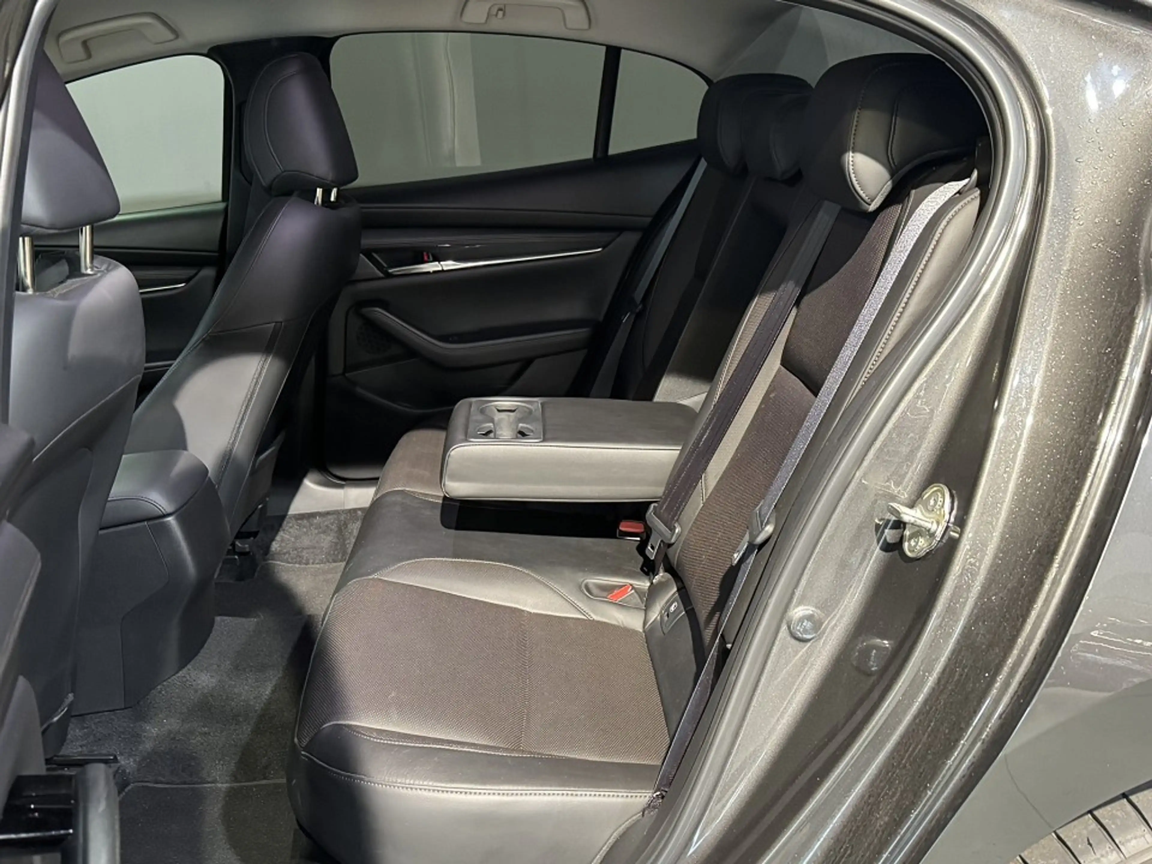 Mazda 3 FB Selection X-186/Design-P./Premium-P./Leder — photo 6