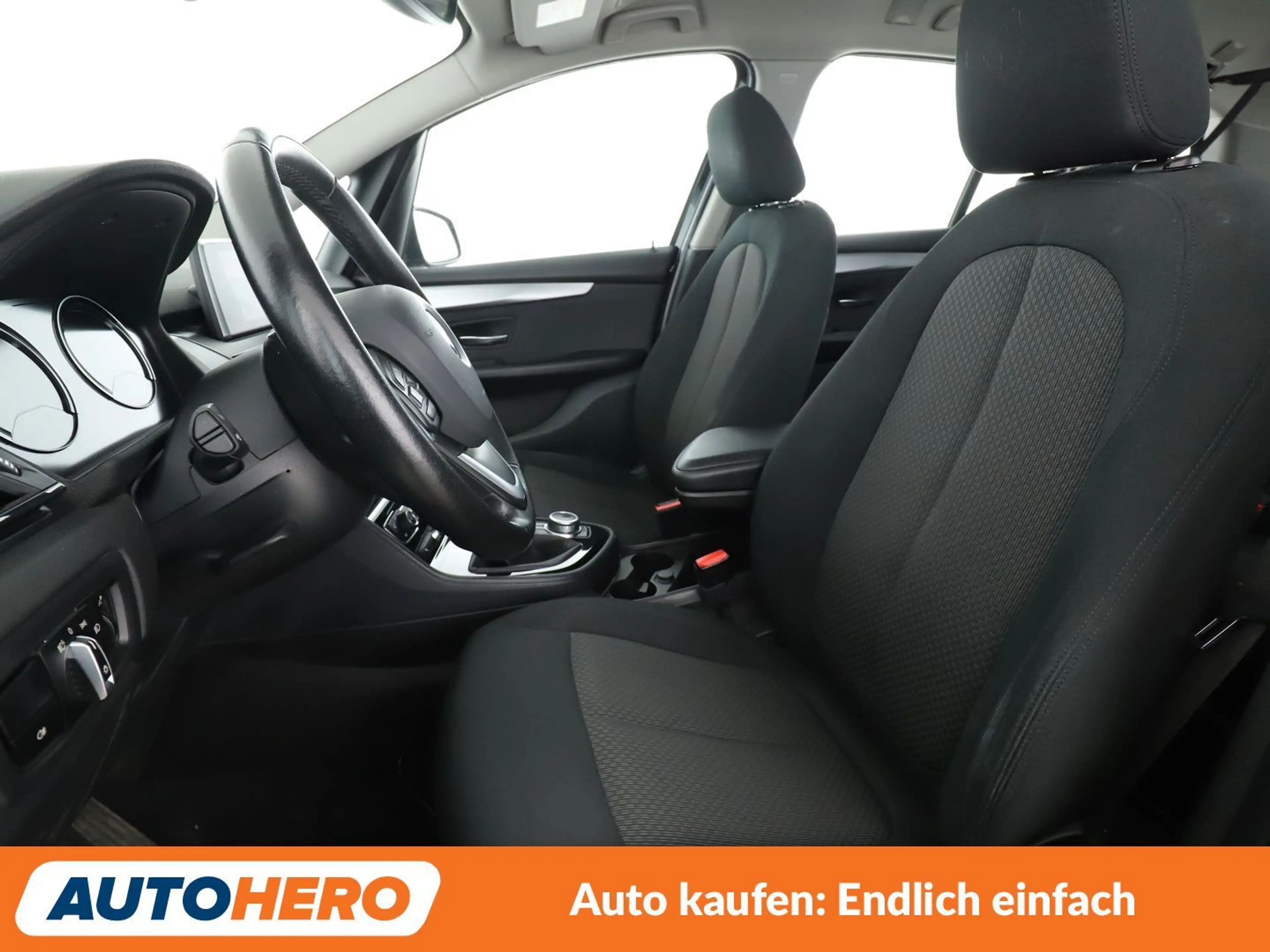 BMW 216 216i Gran Tourer Advantage*NAVI*LED*TEMPO*PDC*SHZ* — photo 10