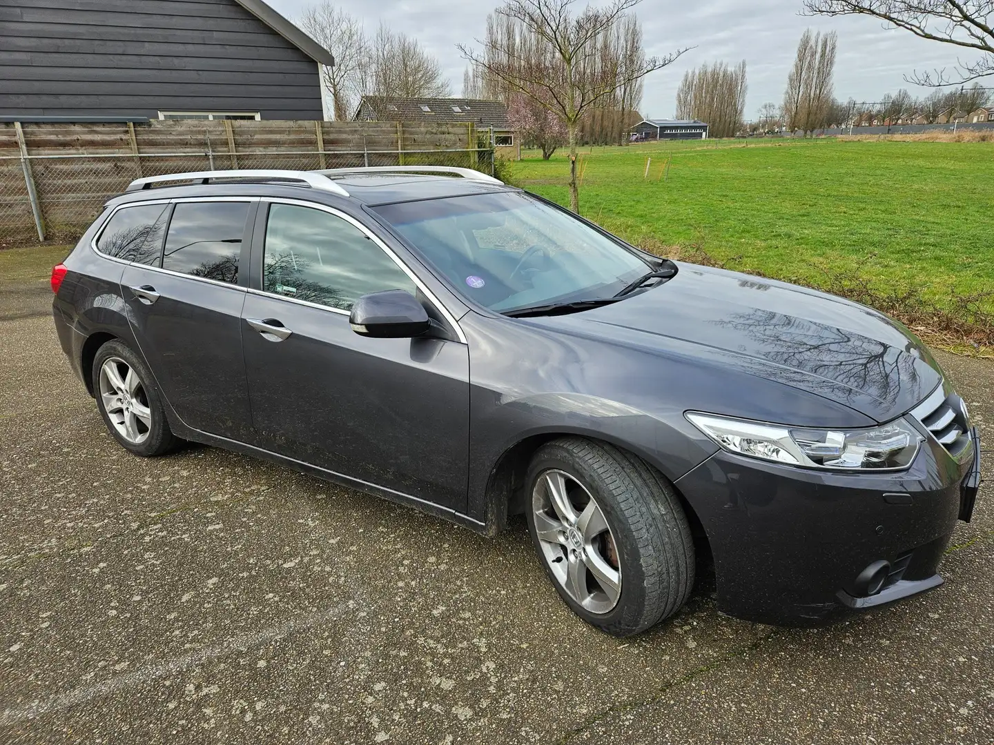 Honda Accord 2.0i Executive Szary - 1