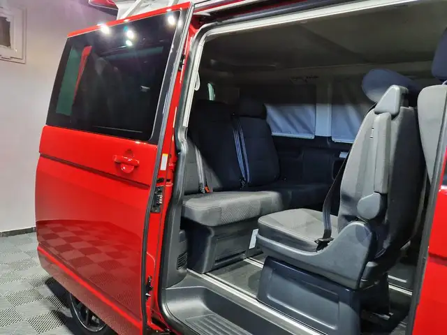 Volkswagen T6 California view 13