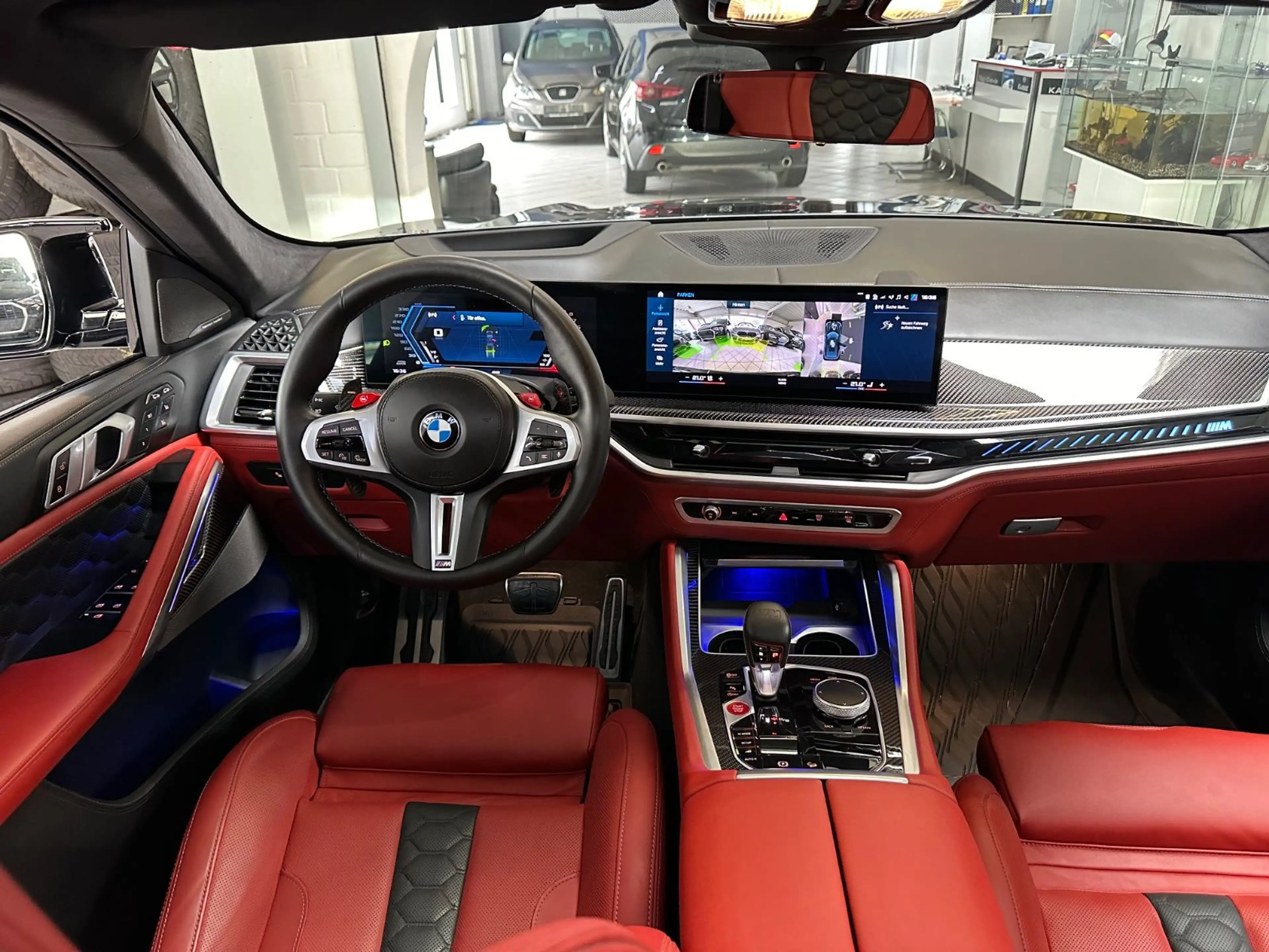 BMW X6 M Competition MASSAGE SKY PANO SOFTCLOSE — photo 11
