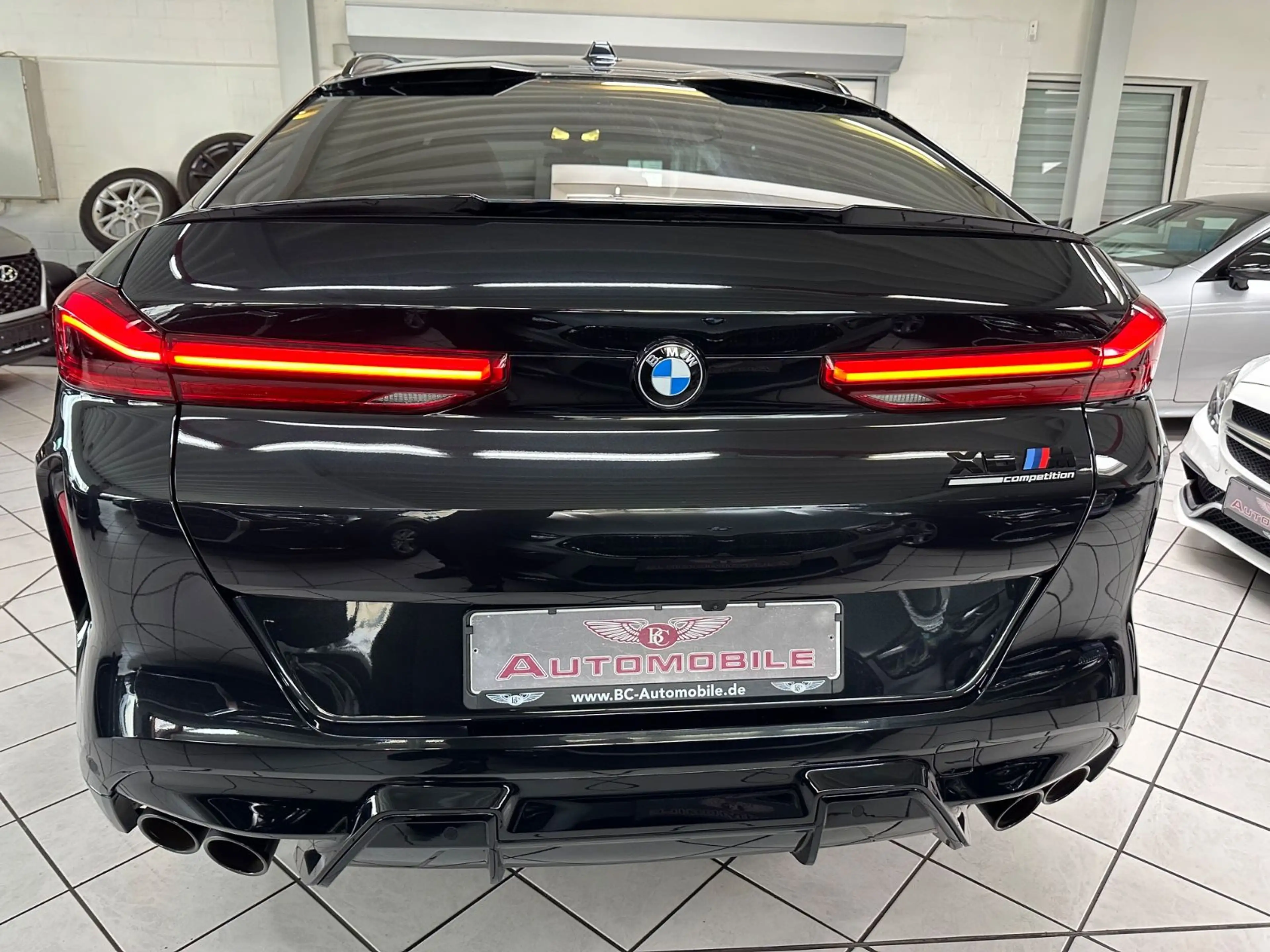 BMW X6 M Competition MASSAGE SKY PANO SOFTCLOSE — photo 8